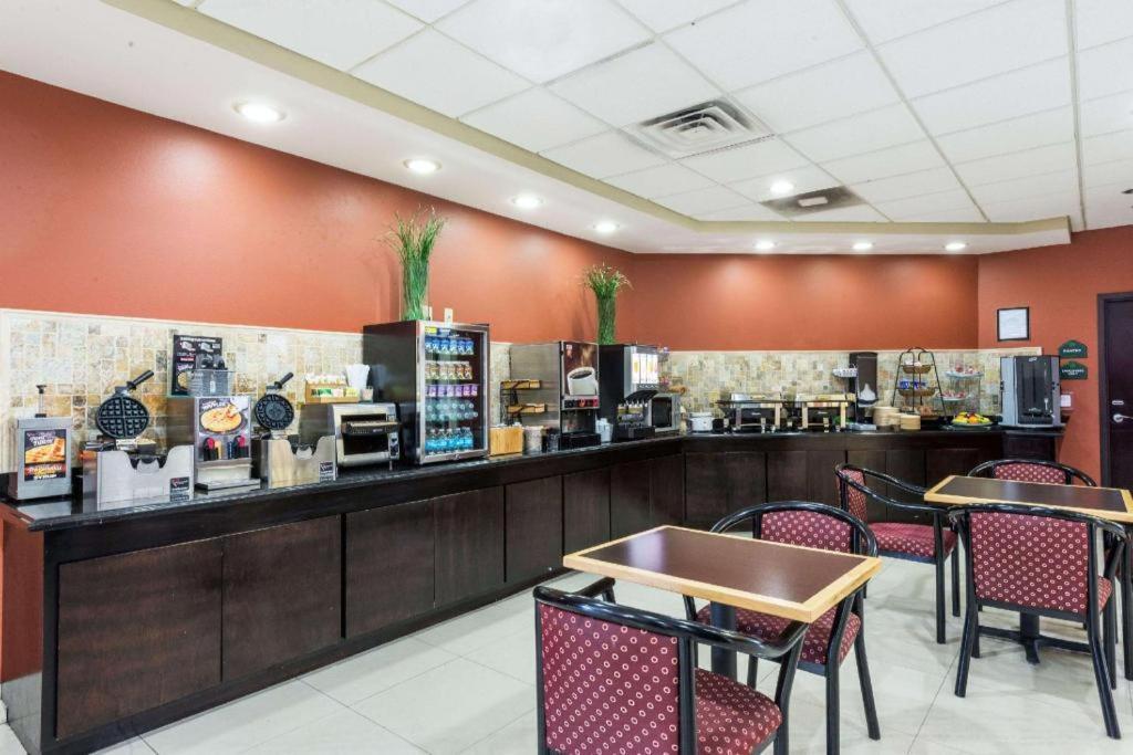 Wingate By Wyndham Lake Charles Casino Area Dış mekan fotoğraf